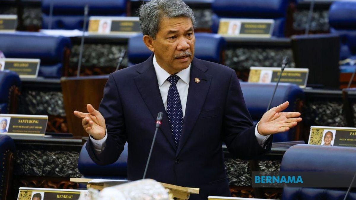 ASEAN Seeks Fresh Strategy to Revive Myanmar Peace Framework, Says Mohamad