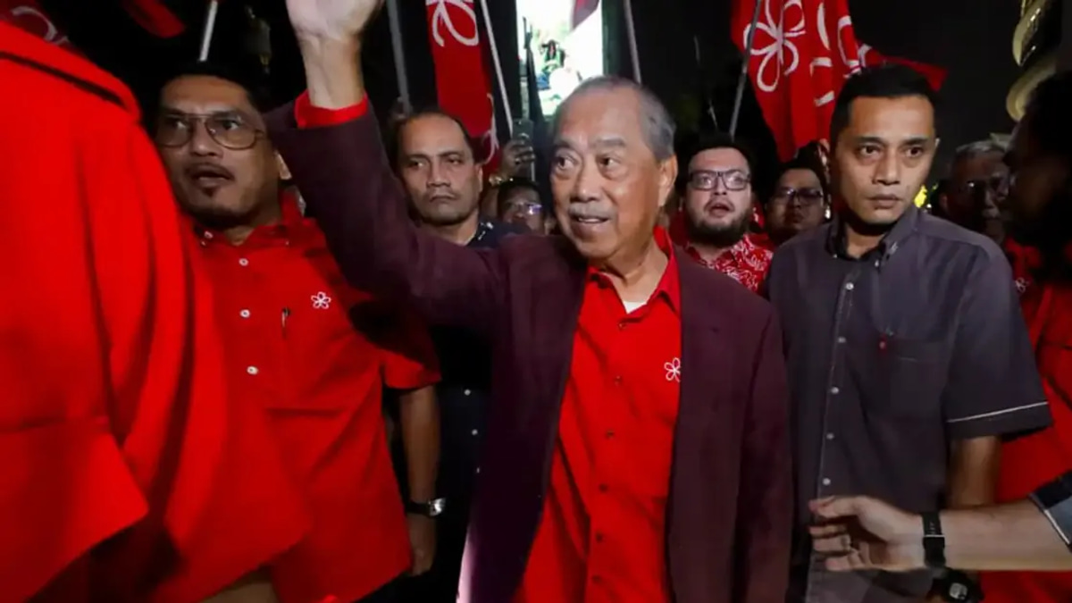 More than 200 supporters gather to back Muhyiddin as Bersatu faces crucial internal juncture