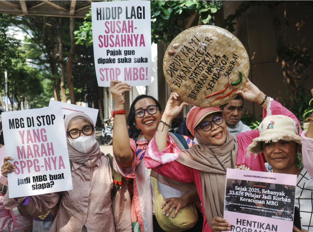 Indonesian mothers ready to abandon free meal scheme if quality does not improve, raising fresh doubts over flagship nutrition programme
