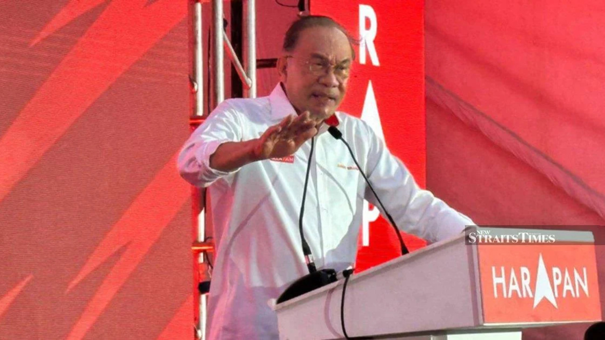 Anwar calls for unity and focus in Johor as PH seeks to strengthen coalition machinery