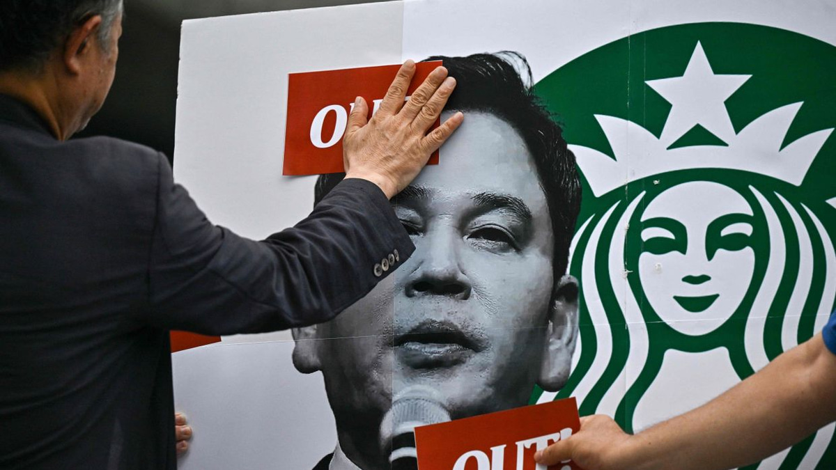 South Korea Police Question Starbucks Executive Over Insensitive 'Tank Day' Campaign