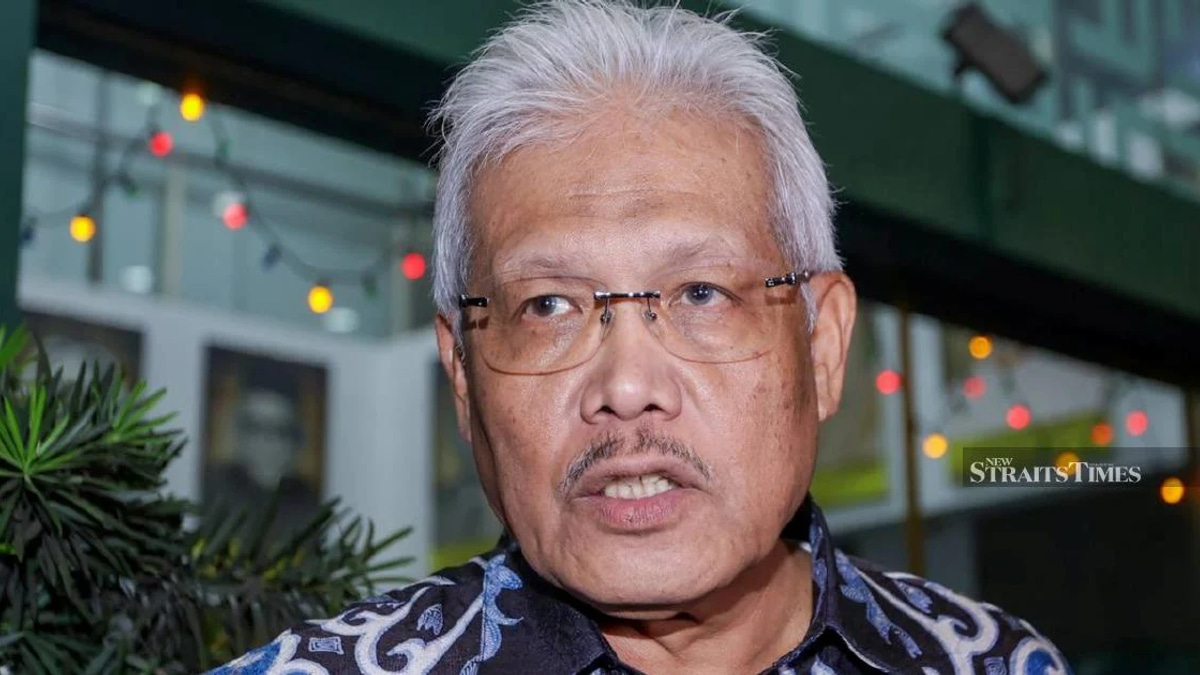 Notification of Hamzah Zainudin as Opposition Leader to Be Formally Submitted Before Next Parliamentary Session