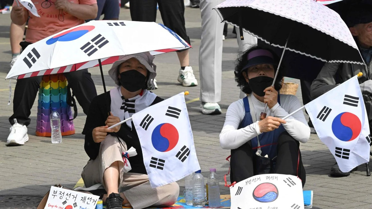 South Korea Parliament Opens Investigation Into Local Election Ballot Shortage Crisis