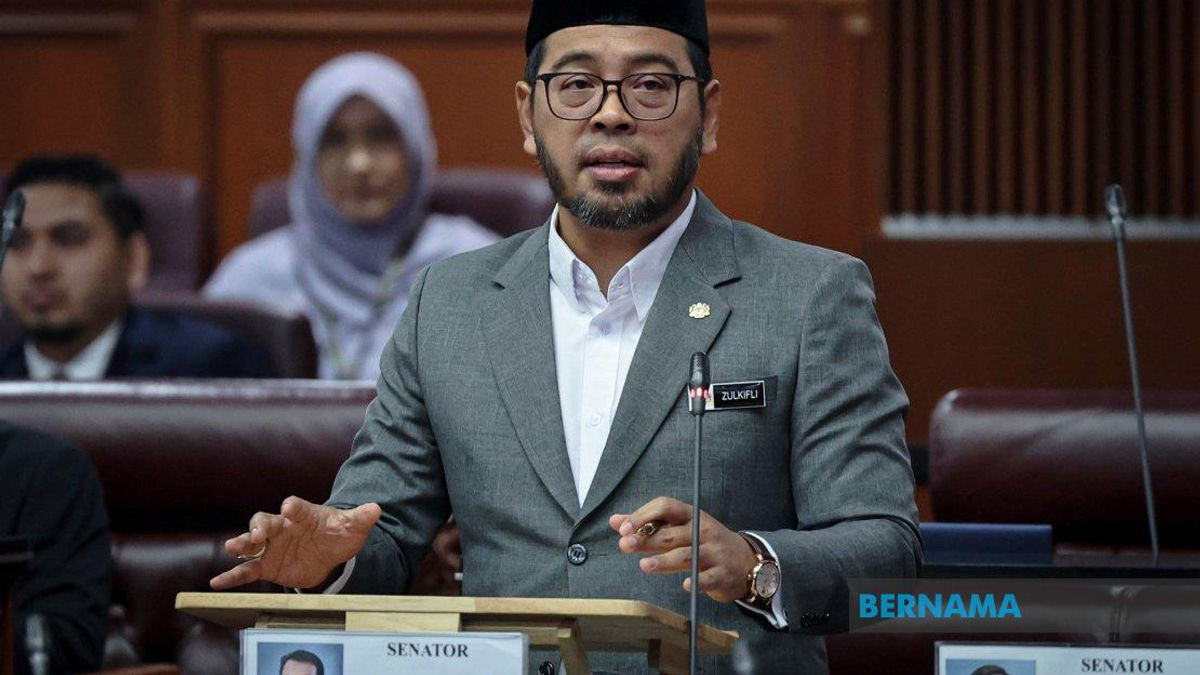 Cabinet To Debate Public Release Of Tabung Haji RCI Report, Says Zulkifli
