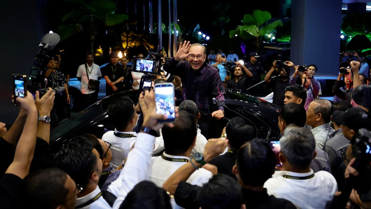 Anwar identifies abuse of power, not race, as Malaysia's defining challenge