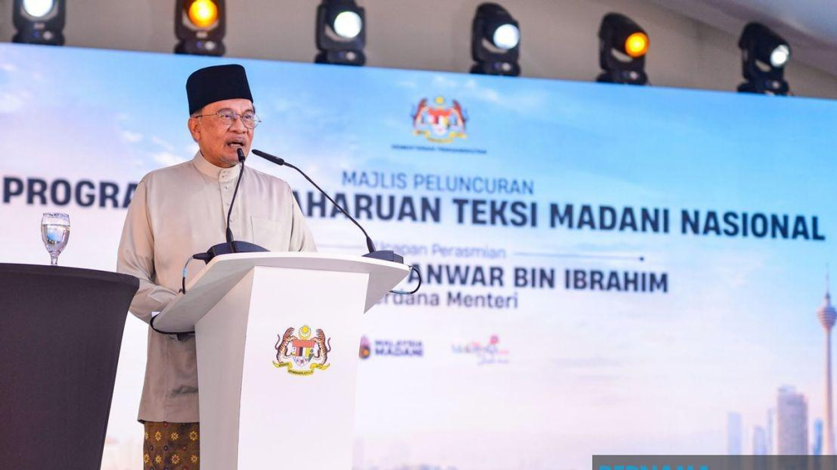 PM Anwar Doubles Taxi Reform Investment With Extra RM10 Million Funding Boost