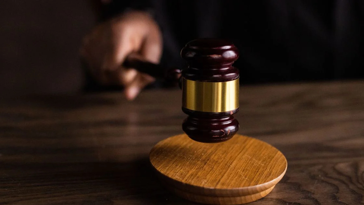 Three security guards convicted of extorting UNHCR cardholder, fined RM5,000 each