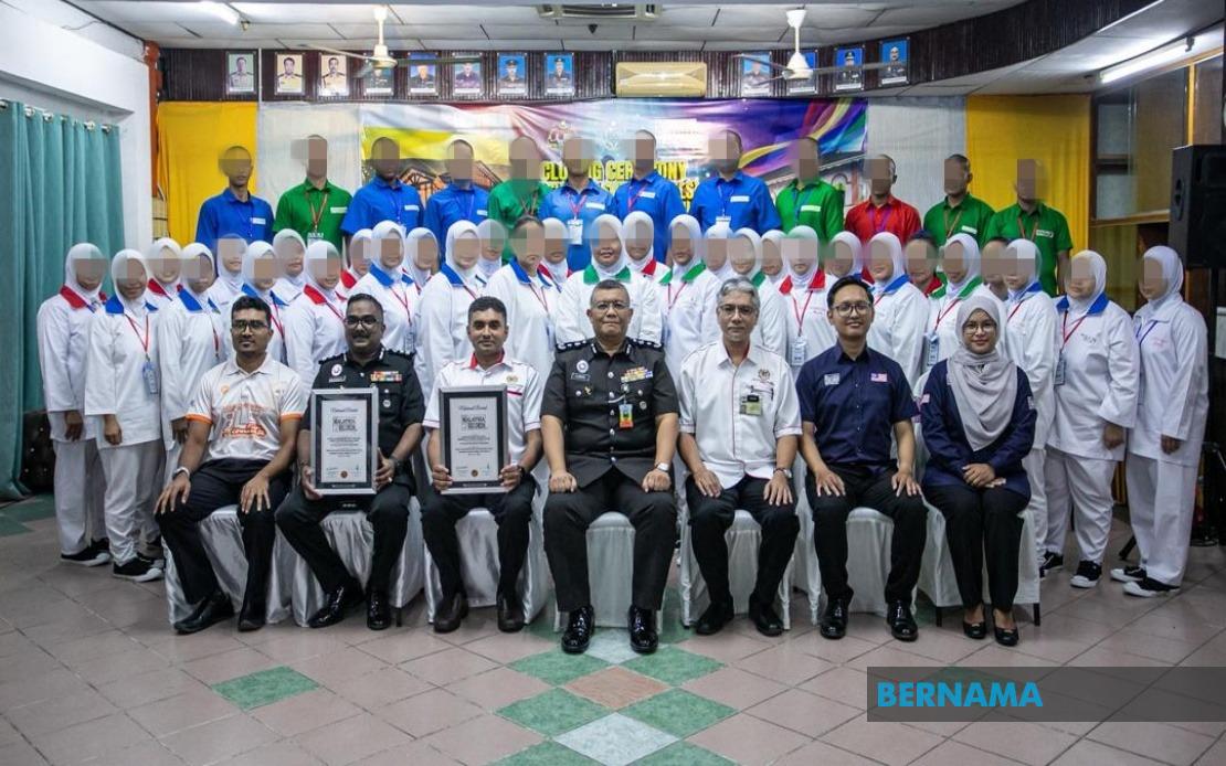 Prisons Department Achieves Malaysia Book of Records Recognition for Life-Saving Training Initiative