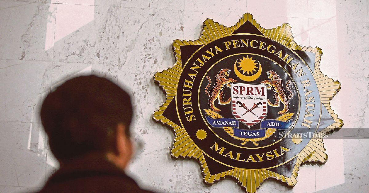 Former Minister Faces Corruption Charge at Sessions Court