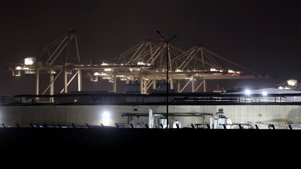 Iran Accuses Israel of 'False-flag Operations' Following Damietta Port Drone Attack