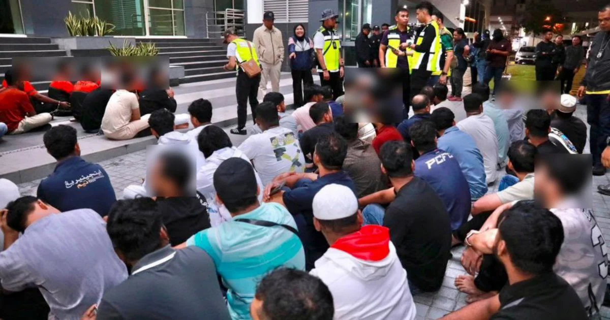 Enforcement Raid in Klang Uncovers Identity Card Fraud Scheme Involving Foreign Workers