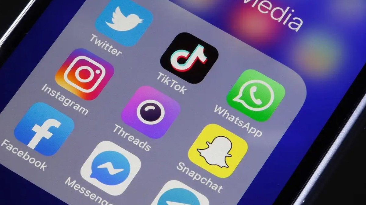 Malaysia Takes Down Over 11,600 Deepfakes as AI Misuse Complaints Surge Eightfold