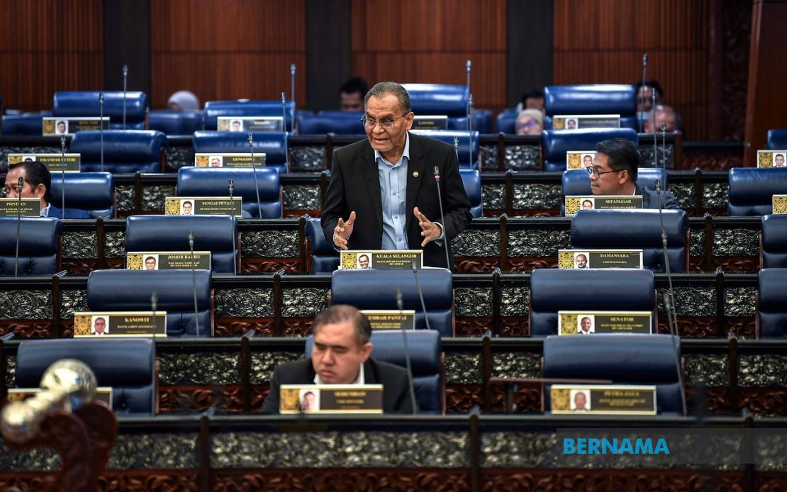 Health Ministry to Bolster Private Clinic Viability Through Outsourcing and Fee Adjustments