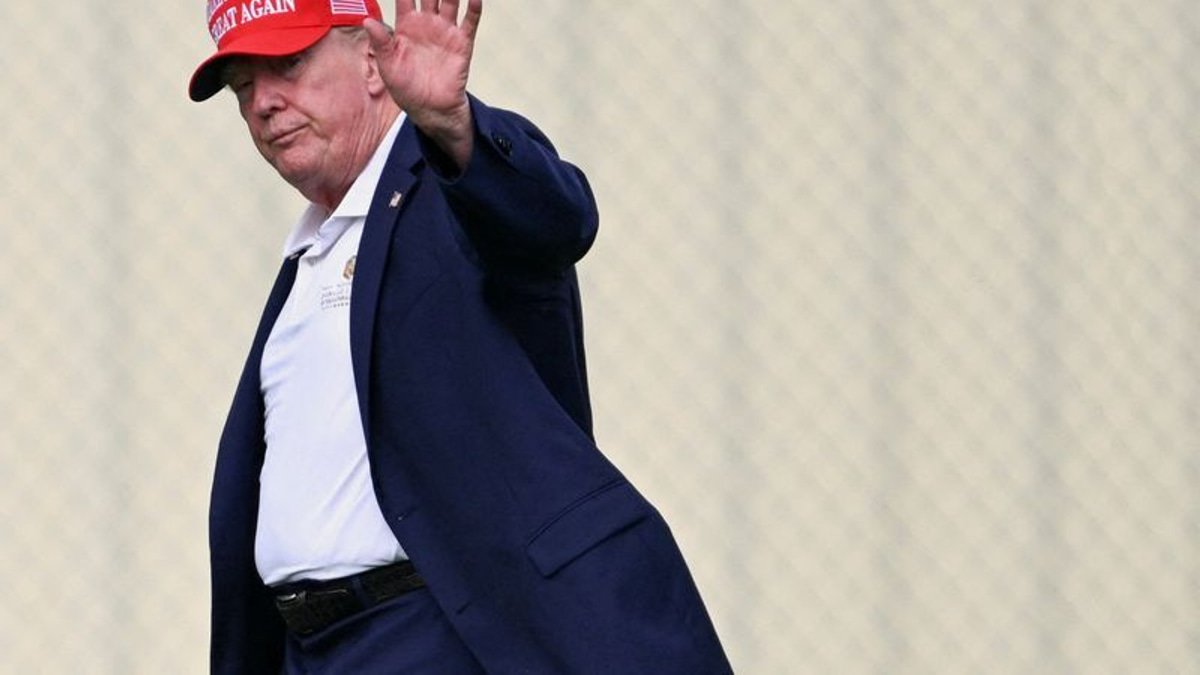 Majority of Americans View Trump's Cryptocurrency Profits as Inappropriate, Poll Reveals