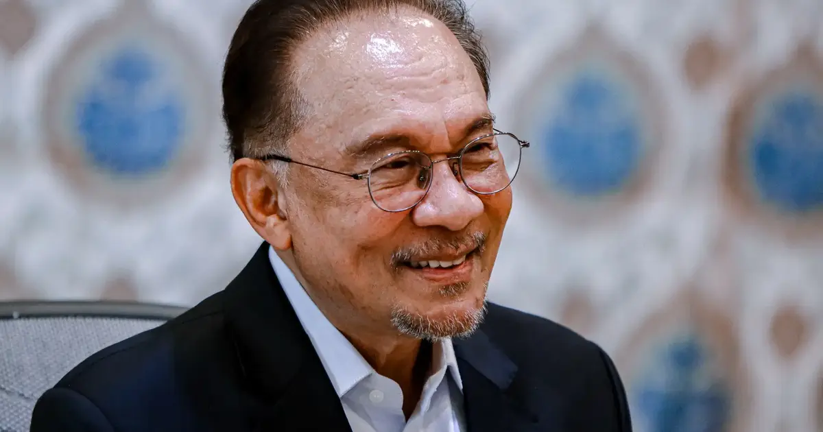 Anwar Ibrahim Leads National Approval Rankings in Latest Merdeka Center Survey