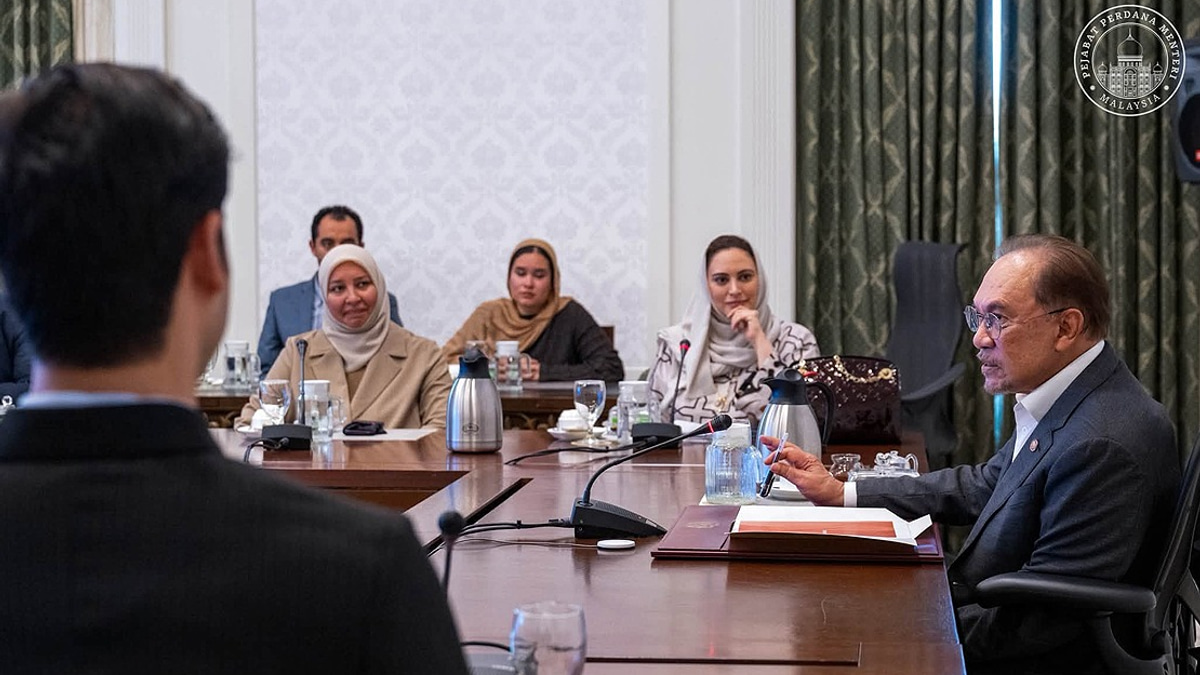 Leaders Must Balance Innovation With Moral Integrity, Says PM Anwar