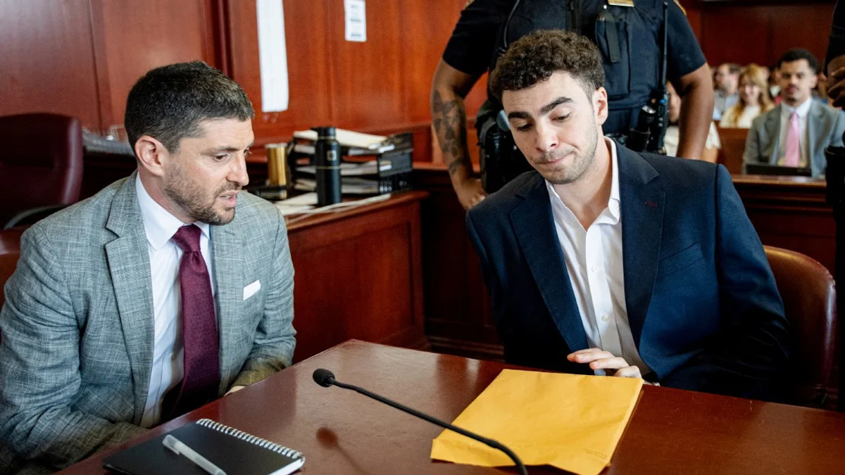 Mangione Defers Mental Health Defence in Alleged CEO Murder Case