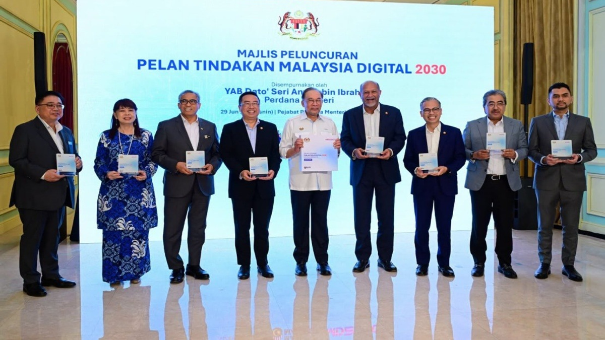 Malaysia's Civil Service Paperless Initiative Yields RM1.99 Million in Savings