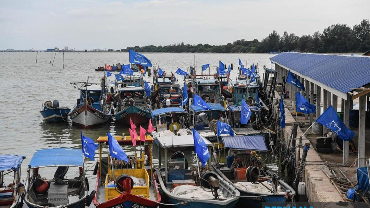 Sungai Rengit traders and fishermen seek new assemblyman's intervention on infrastructure and security