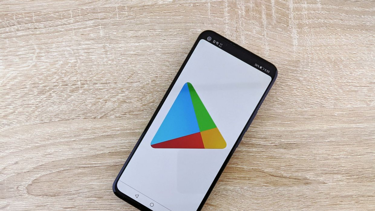 Google Backs Down on App Store Plan, Will Allow Rivals Within Play Store