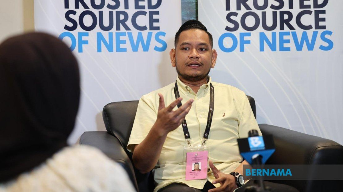 Amirul Huzni Turns Youth Into Asset in Sedili Bid