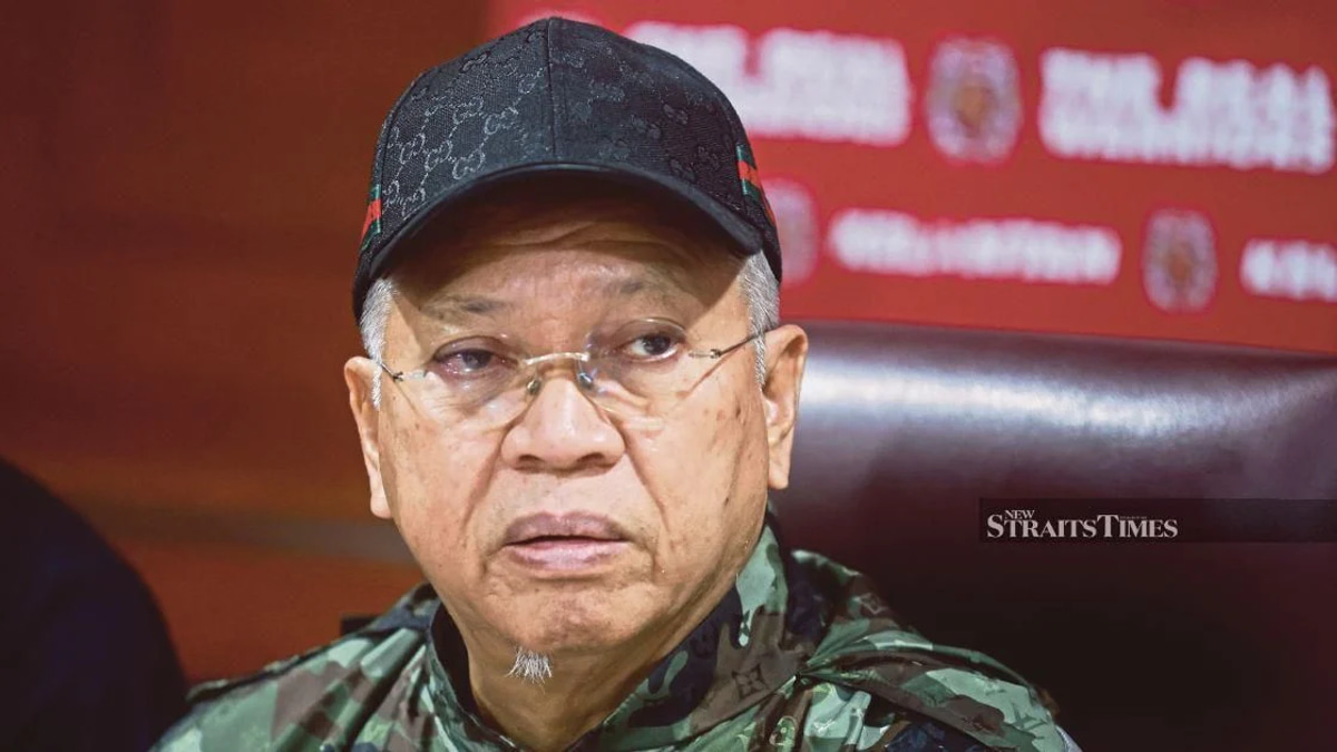 Annuar's peace efforts falter as Pas-Bersatu rifts deepen, threatening Perikatan Nasional cohesion