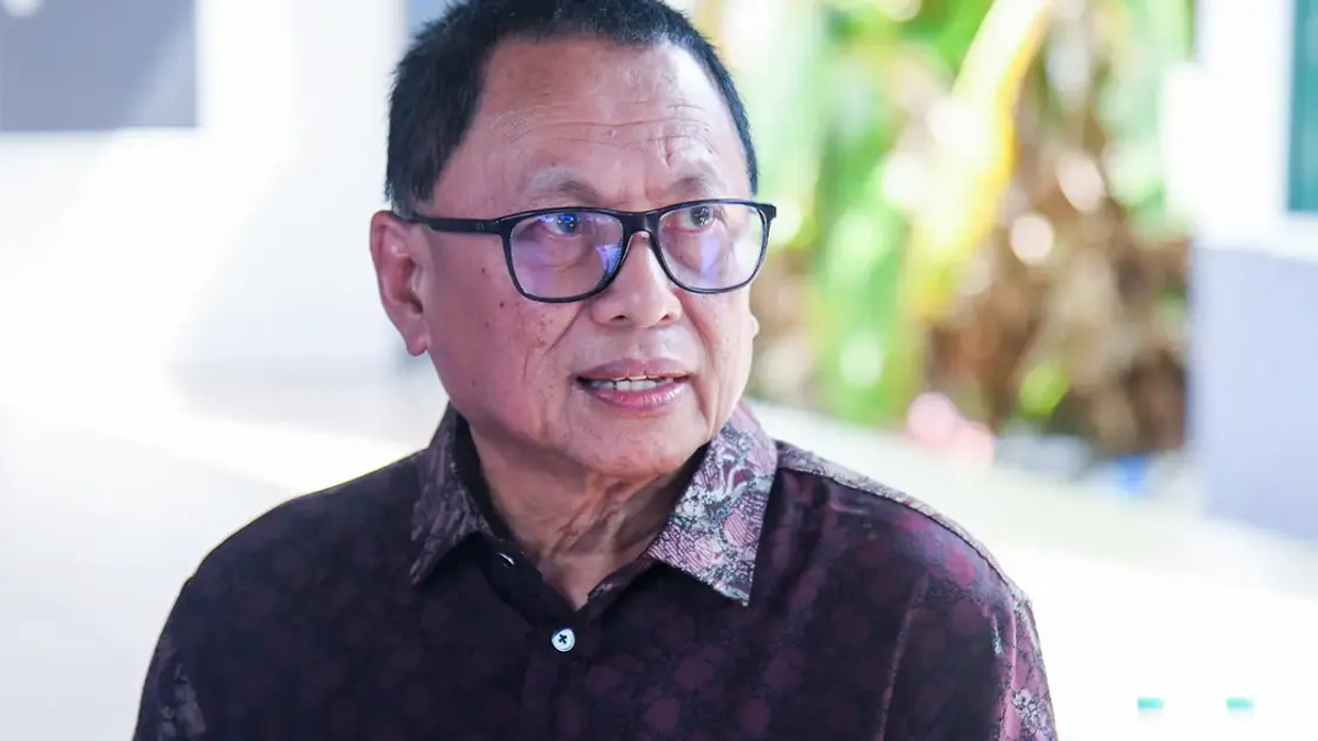 Umno's Puad Zarkashi Exits Party Ahead of Johor State Election
