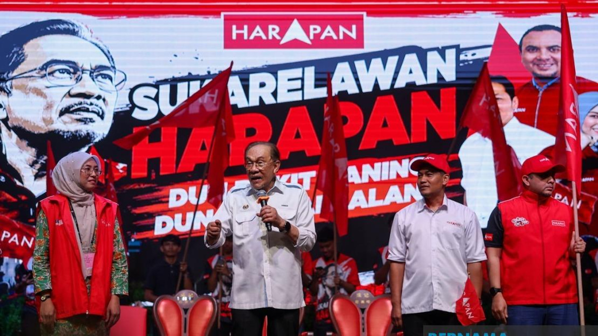 Johor Election Offers Youth Chance to Chart Own Course, Says Anwar