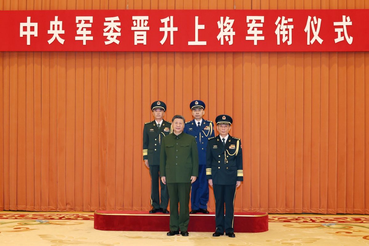 Xi shuffles military leadership as anti-corruption purge deepens