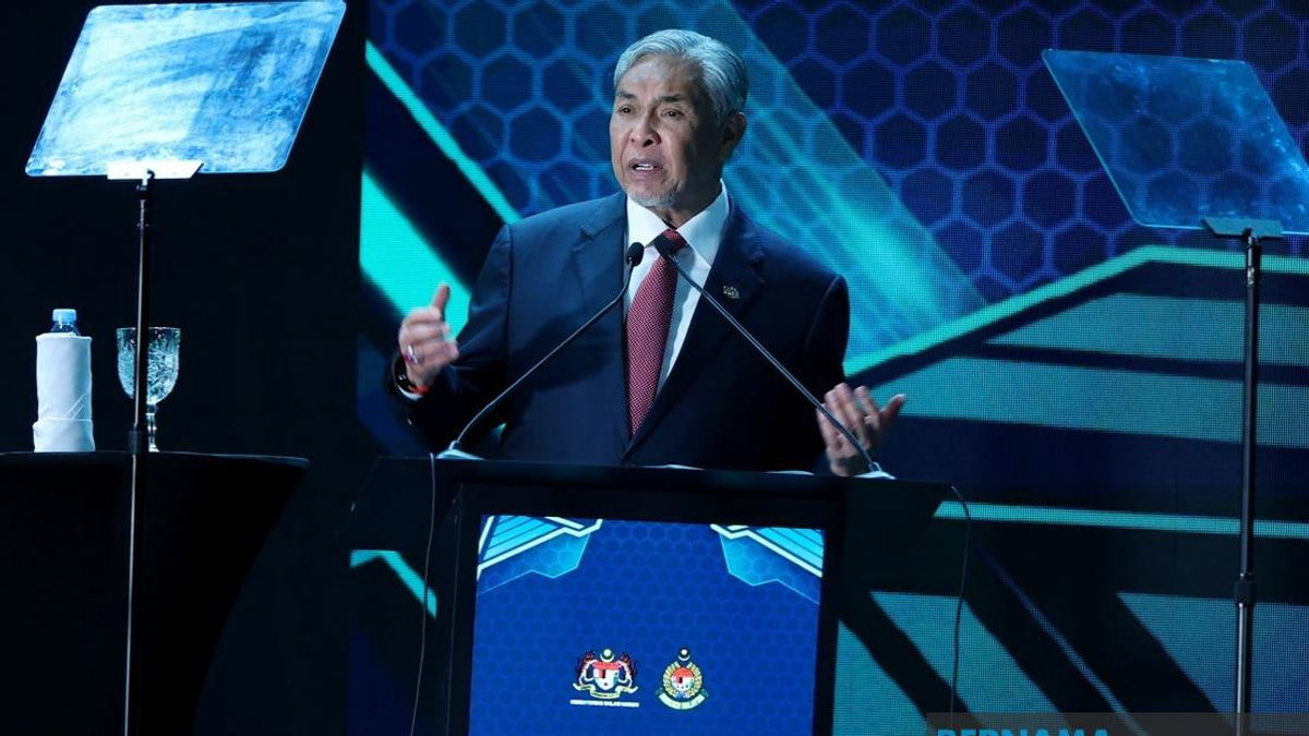 BN Reaffirms Commitment to Unity Government Following UMNO Assembly Decision