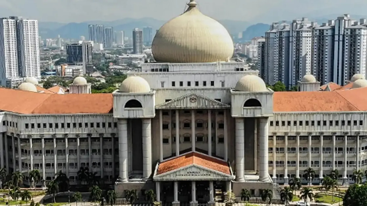 Court Dismisses Subpoena Against PM in RM30 Million Lawsuit