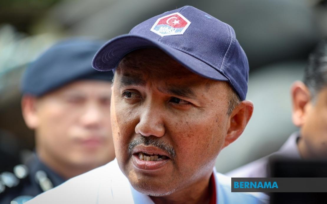 Johor Shuts Down Illegal Waste Site in Kampung Maju Jaya, Four Detained