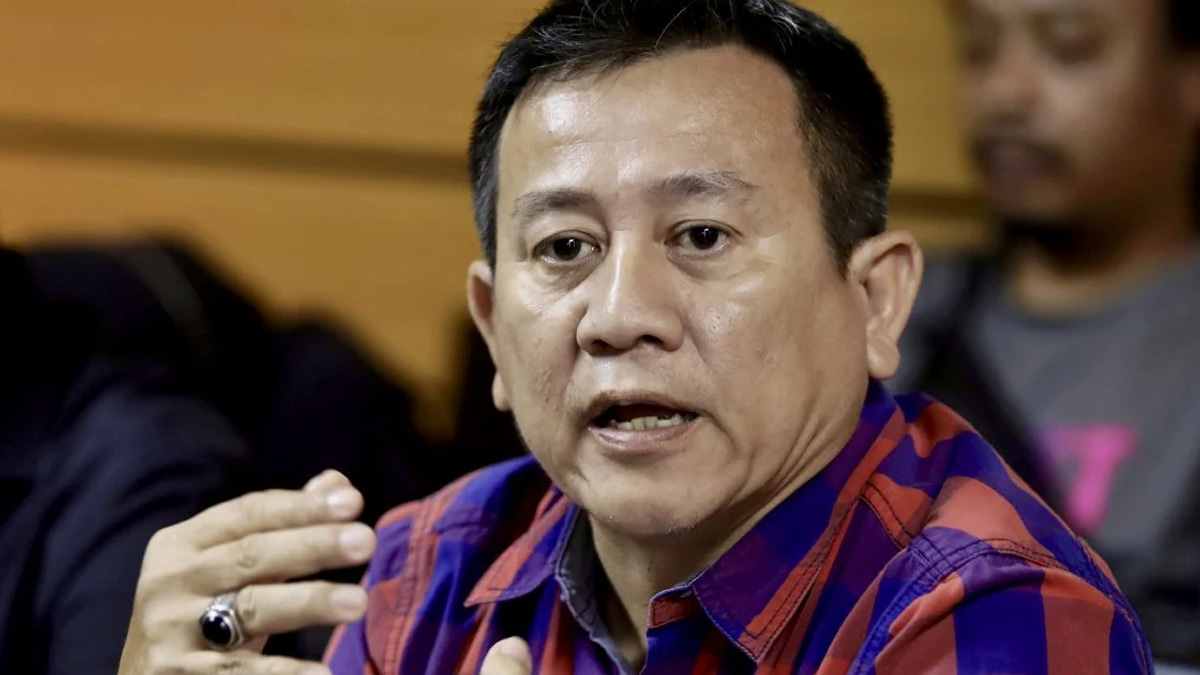 Bersatu's Tun Faisal urges PAS to break from Perikatan Nasional