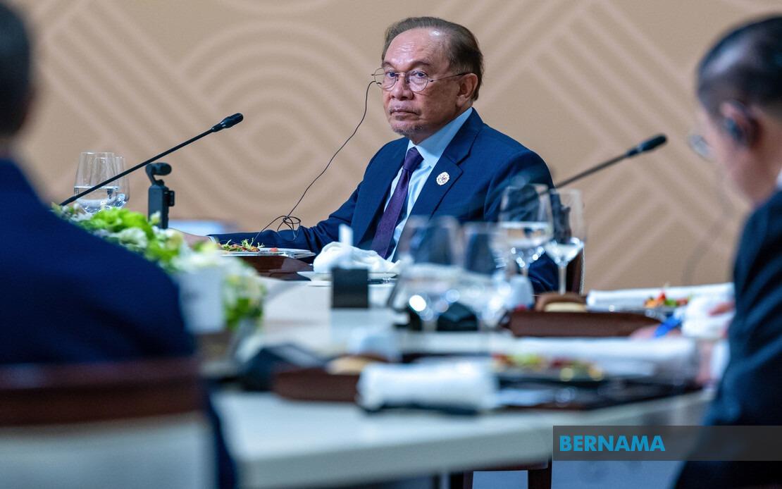 ASEAN and SCO Must Unite on Crime and Energy, Anwar Tells Russia Summit