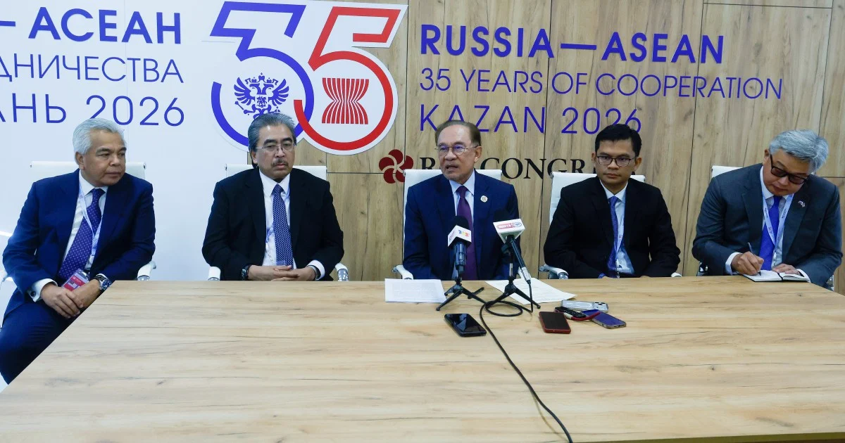 Malaysia to accelerate visa-free entry for Russian tourists, PM says
