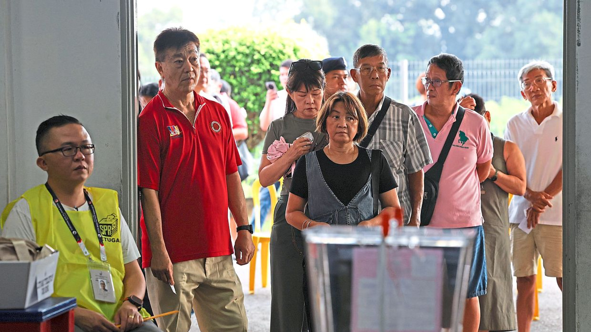 Malaysia's Political Frenemies: Understanding Alliances Built on Necessity, Not Conviction