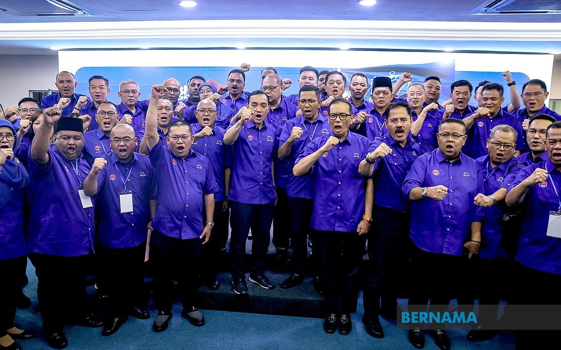 Johor BN Fields Adham Baba in Pasir Raja as Onn Hafiz Defends Menteri Besar Seat in State Election
