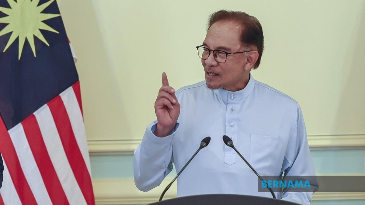 Anwar's Gaza Diplomacy Balances Principle With Pragmatism, Says Defence Analyst