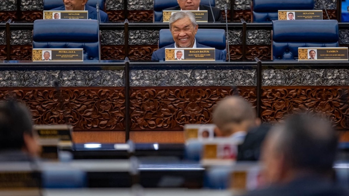 Zahid Calls for Responsible Action to Follow Tabung Haji Criticism