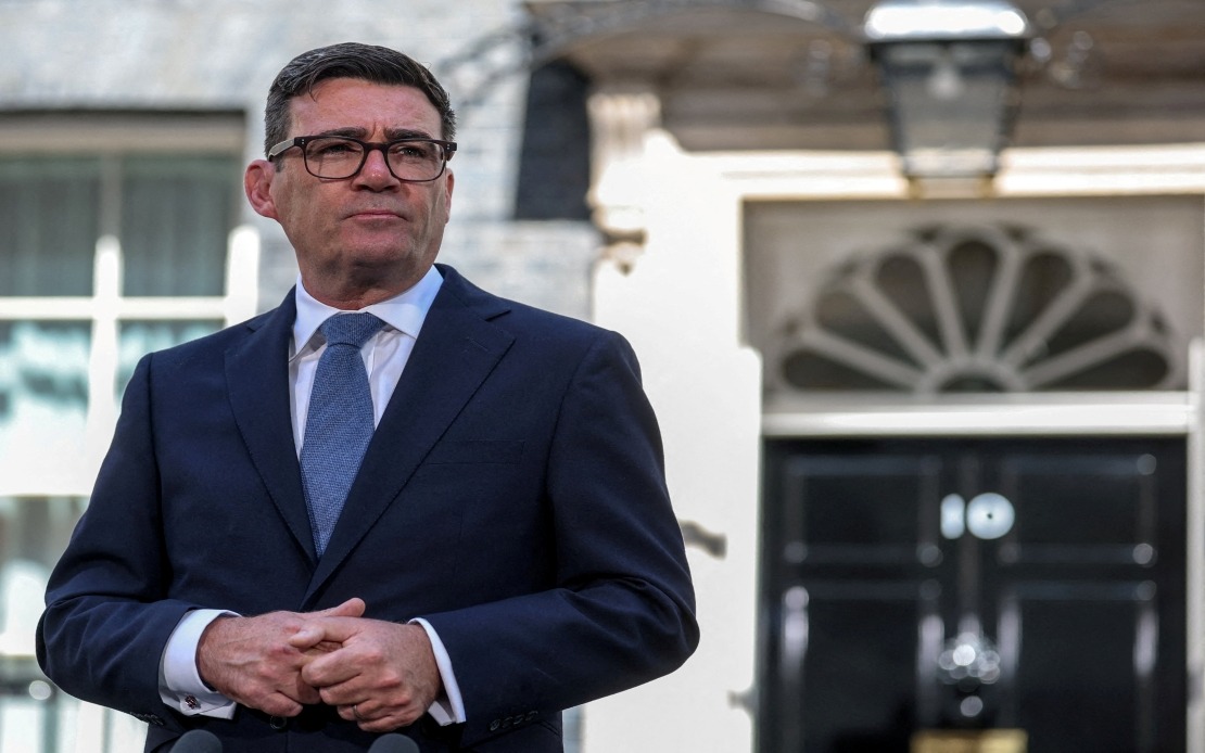 British PM Opens Manchester Office to Decentralise Economic Power