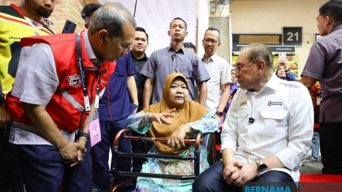 Anwar Highlights PH's Track Record in Negeri Sembilan, Calls for Continued Mandate