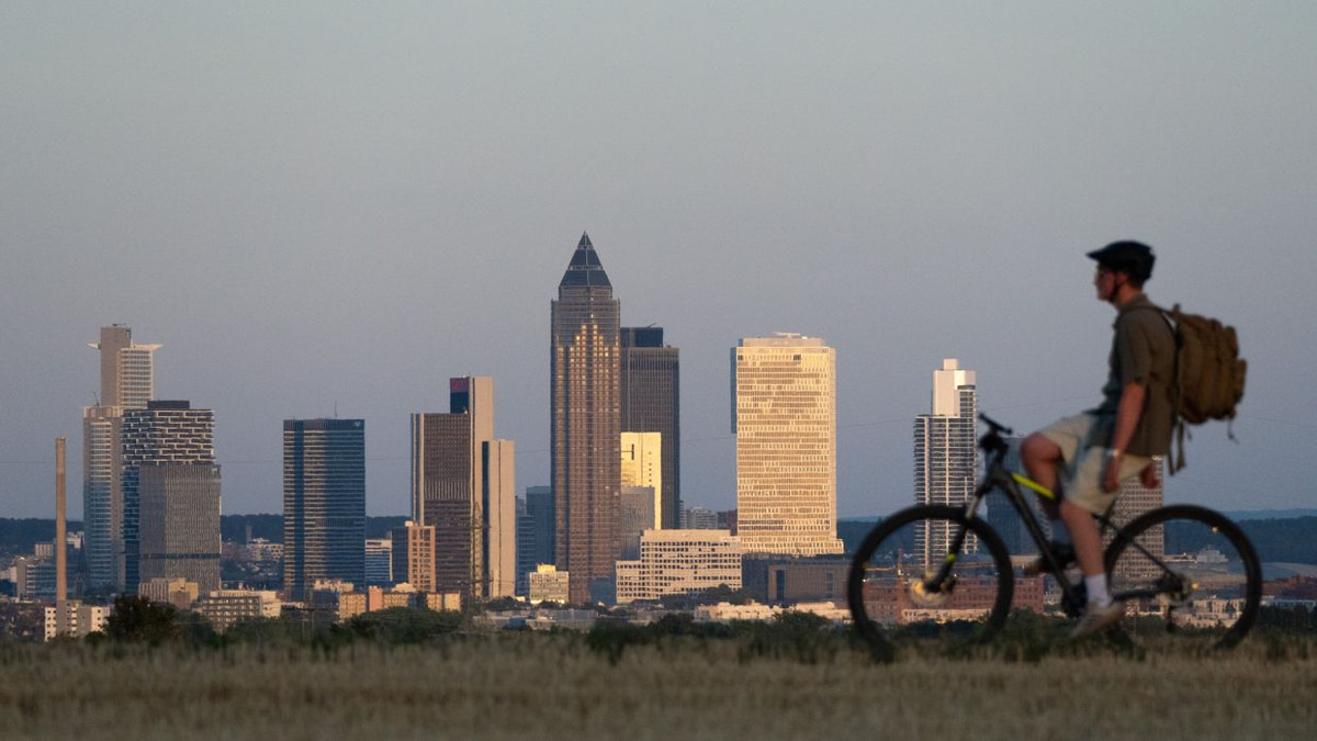 Germany Turns Hawkish on China as Economic Pressures Mount Across Europe