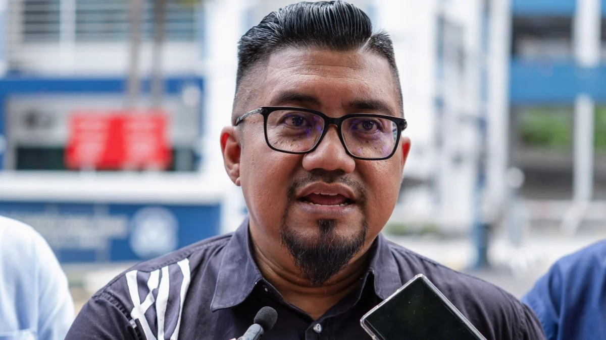Activist Chegubard Denies Sedition Charges Over Negri Sembilan Royal Comments
