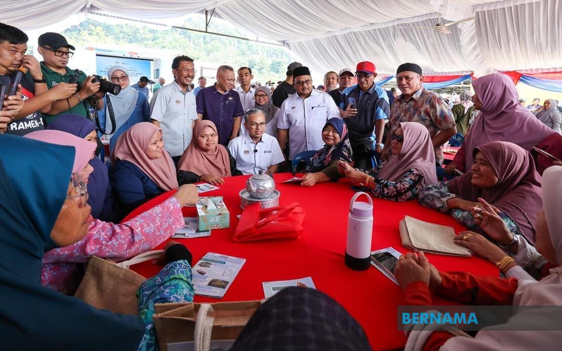 PH Defends Manifesto Timing as Election Campaign Intensifies in Johor