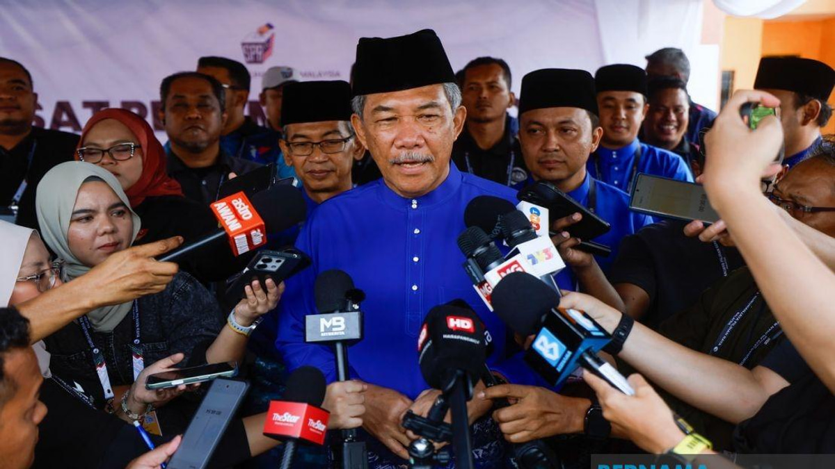 Mohamad Hasan Urges BN to Keep Negeri Sembilan Adat Customs Out of Campaign