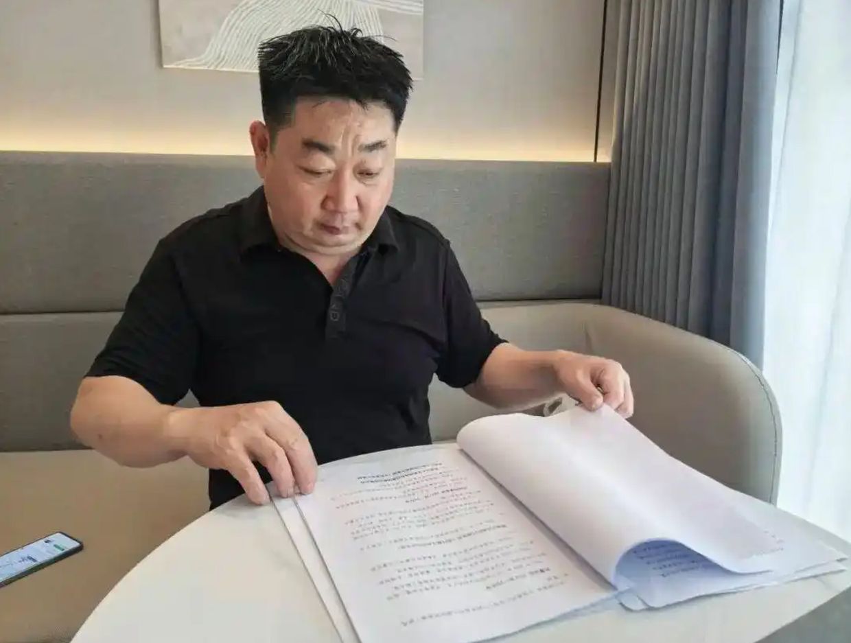 Chinese Father Sues Gaming Giants Over Son's Addiction, Seeks Court-Ordered Safeguards for Minors