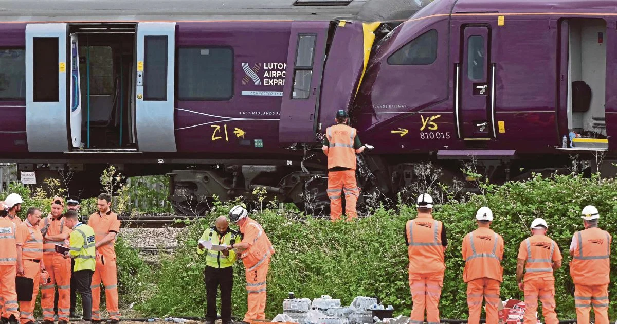 UK Train Collision North of London Kills Driver, Leaves 28 Hospitalised