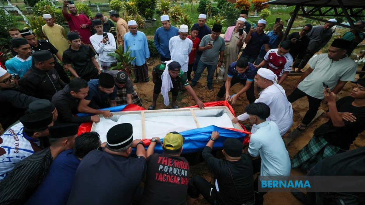 Police Corporal Mohamad Nur Hafiz Laid To Rest Following Fatal Electrical Incident In Sabah