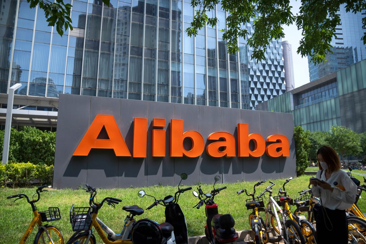 Alibaba Wins Temporary Reprieve from US Pentagon Lobbying Ban