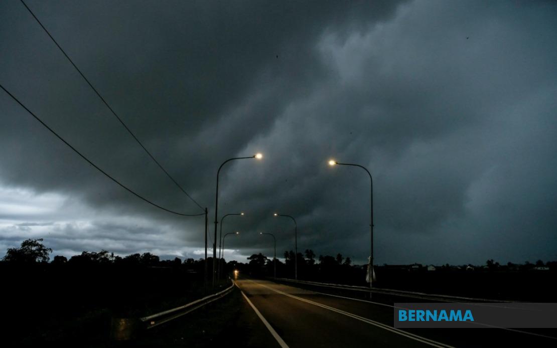 MetMalaysia warns of severe thunderstorms across peninsula and Borneo states